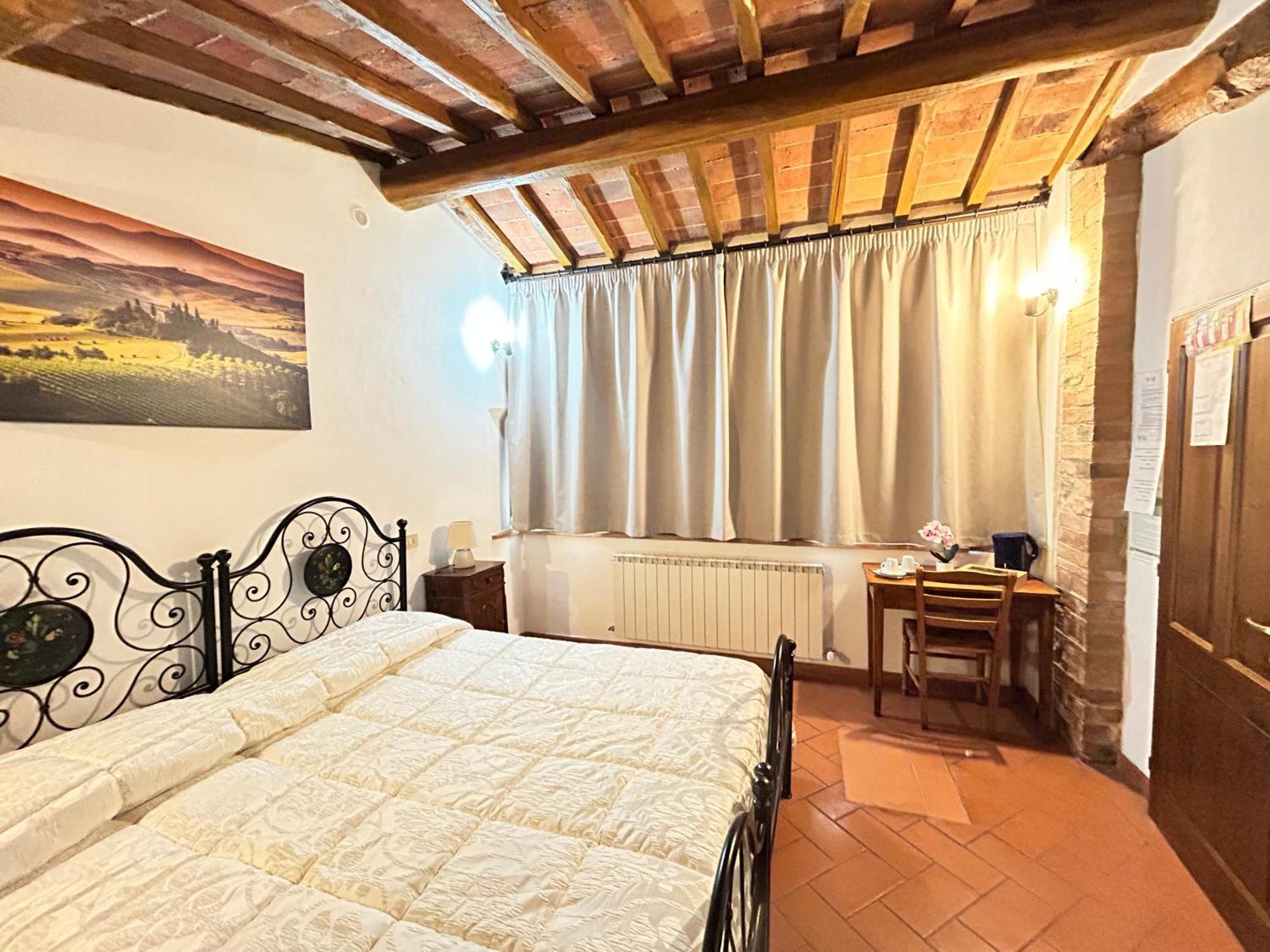 Agriturismo Casalpiano Пиенца Екстериор снимка
