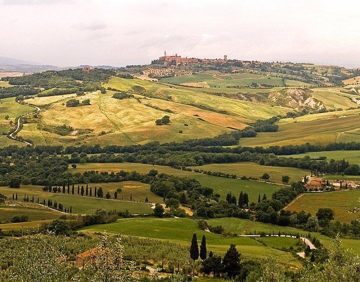 Agriturismo Casalpiano Пиенца Екстериор снимка